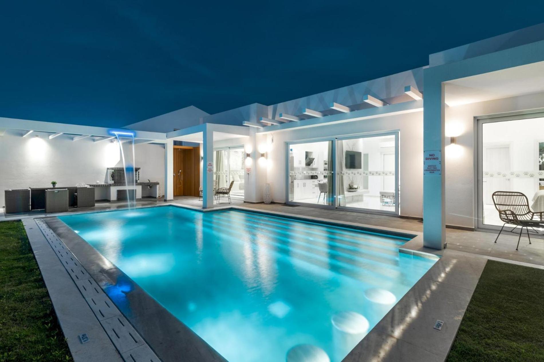 Cavo Mare Mirazur Luxury Retreat With Private Pool Villa *